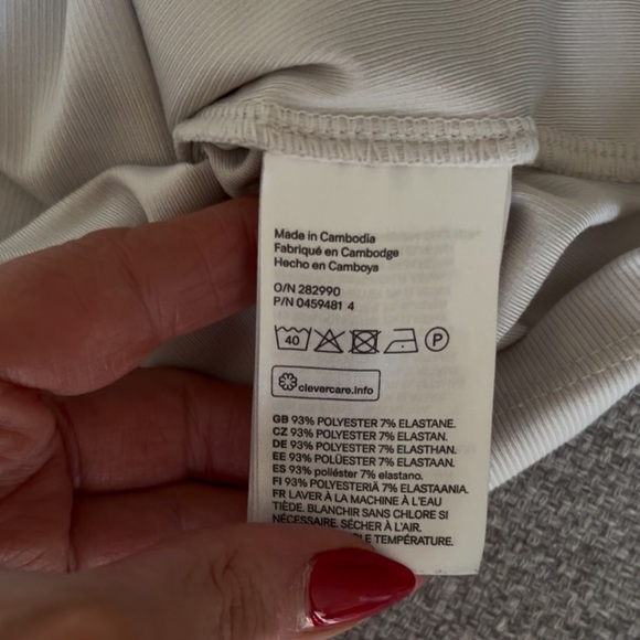 H&M Cream Blouse with Striped V-Neck - Picture 9 of 10